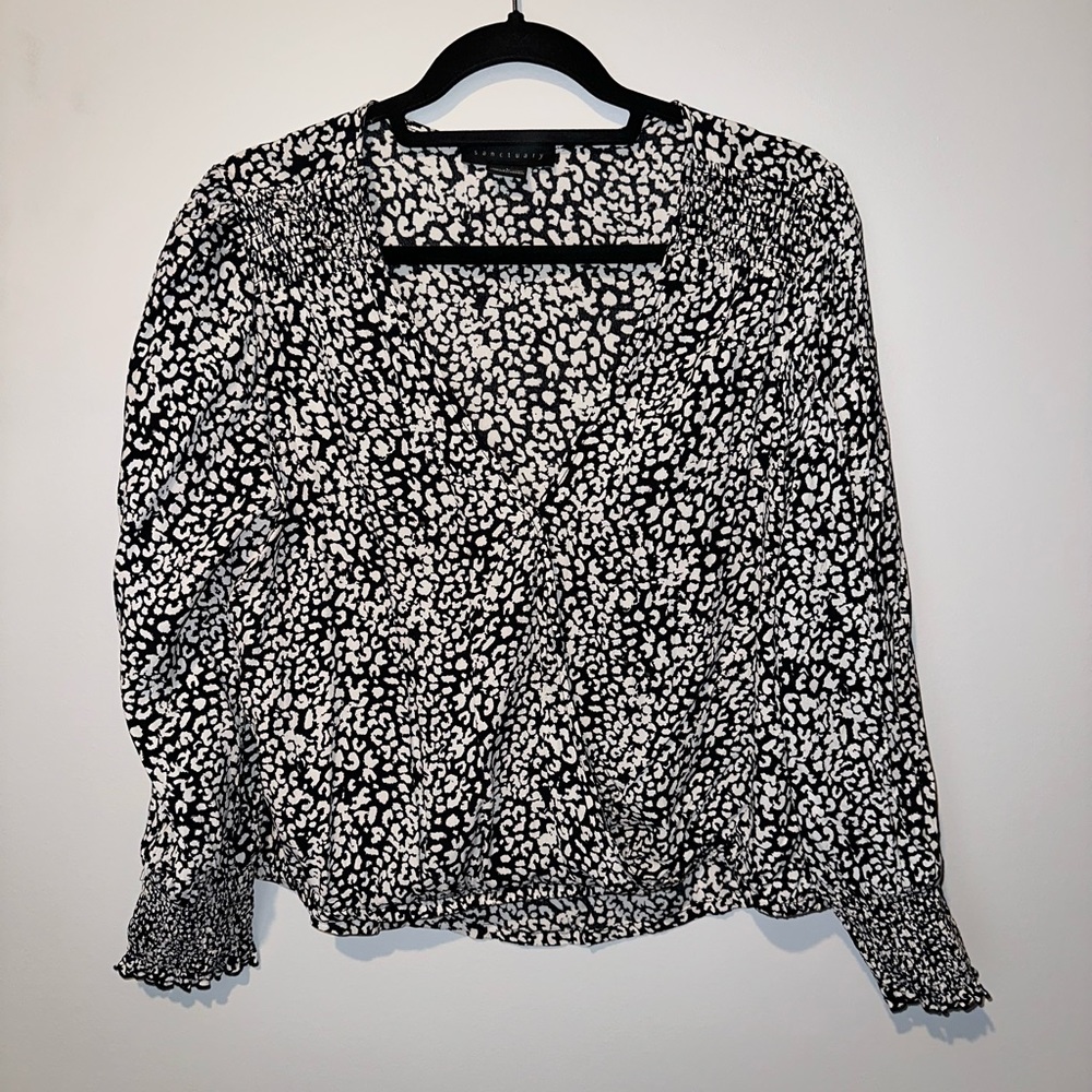 Sanctuary v-neck blouse